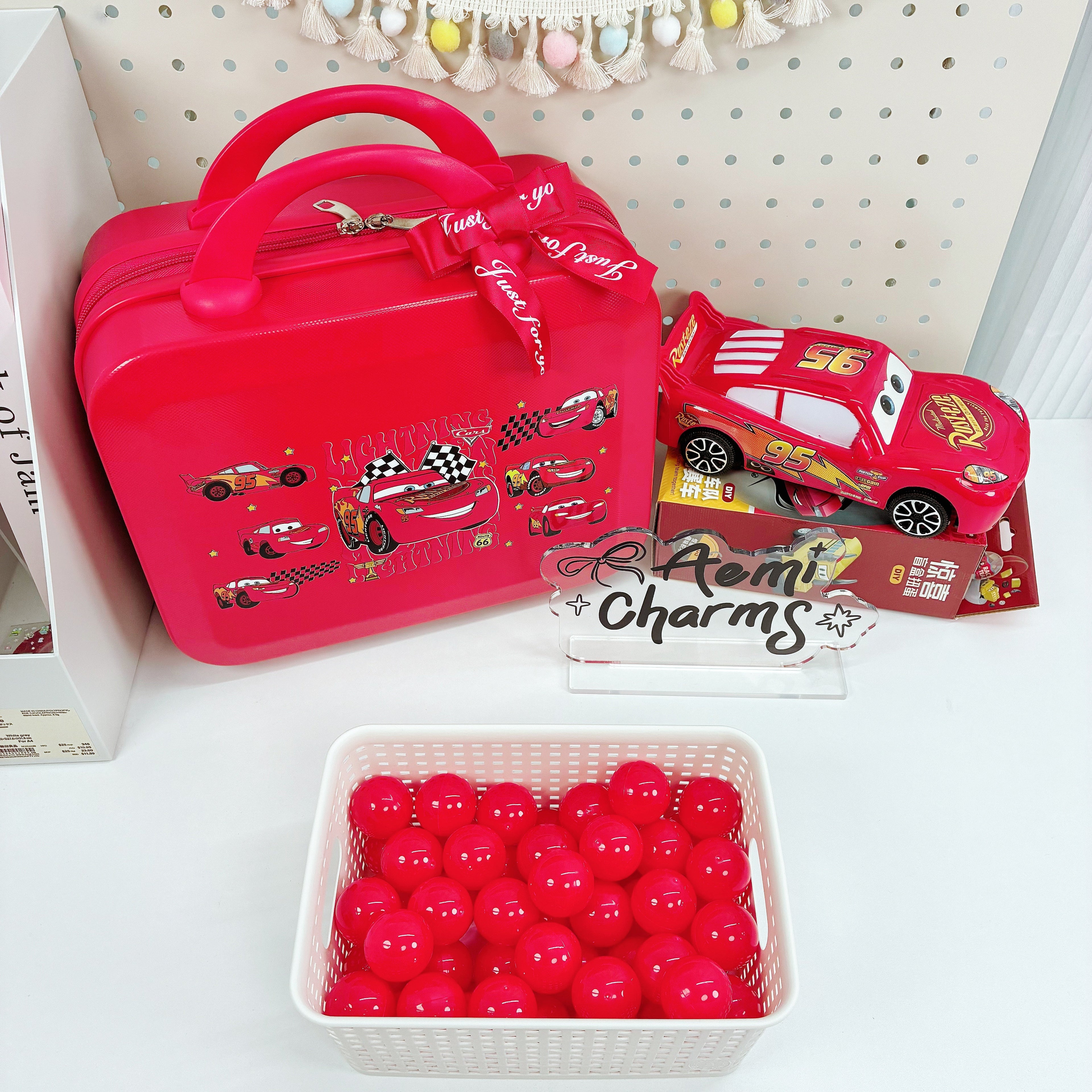 Kawaii Lucky Scoop 14-inch Suitcase Set