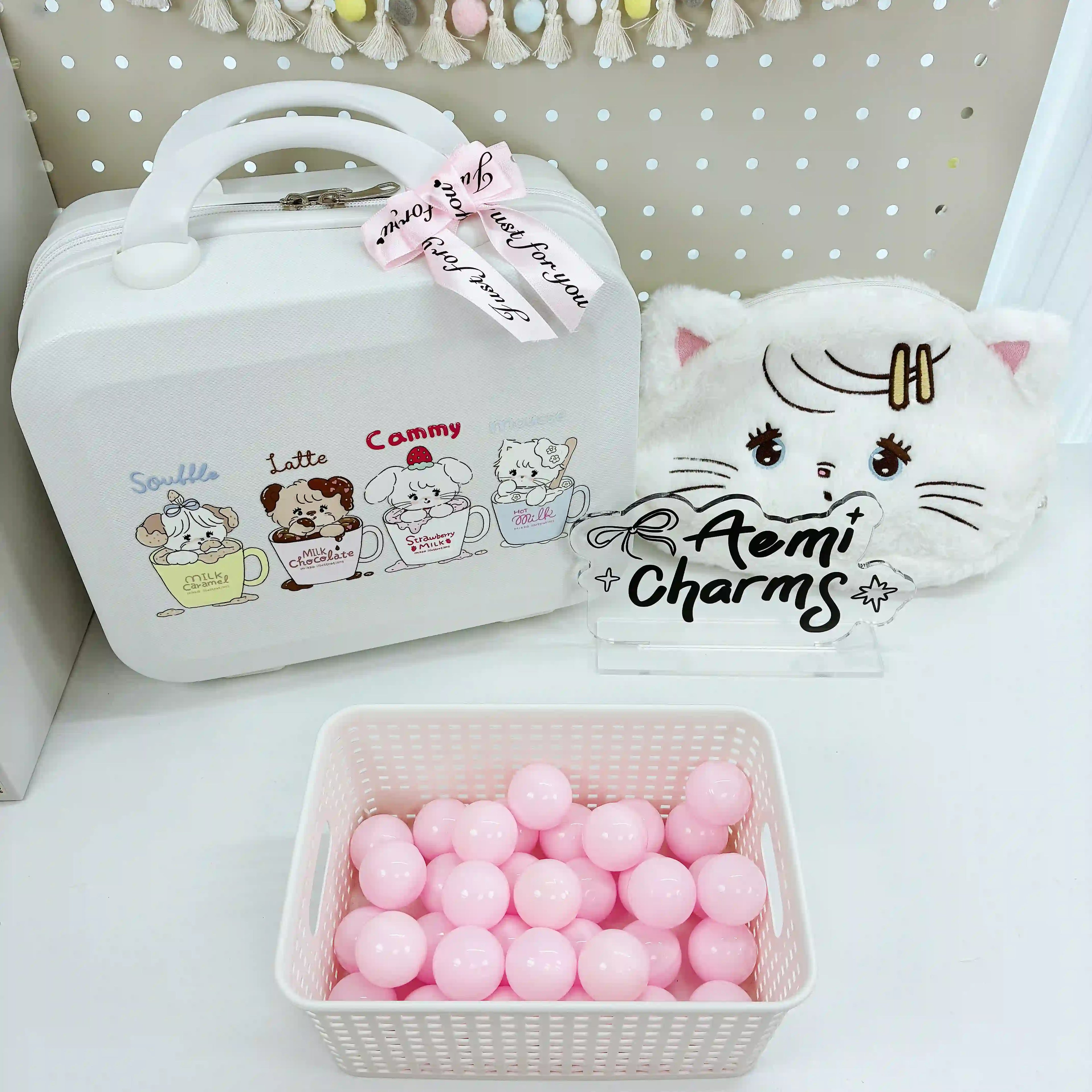 Kawaii Lucky Scoop 14-inch Suitcase Set